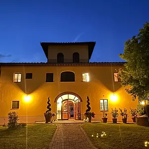agriturismo-cascina-cipressa.it-tuscanyhotel.com/