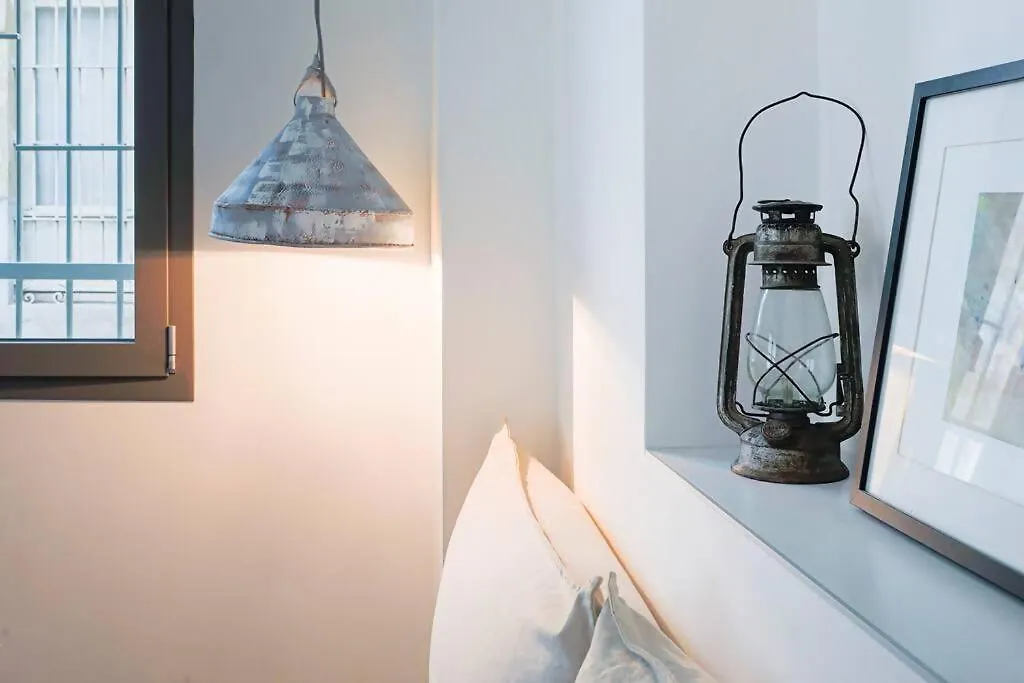 Guest house Cozy Room In The Heart Of Como Italy