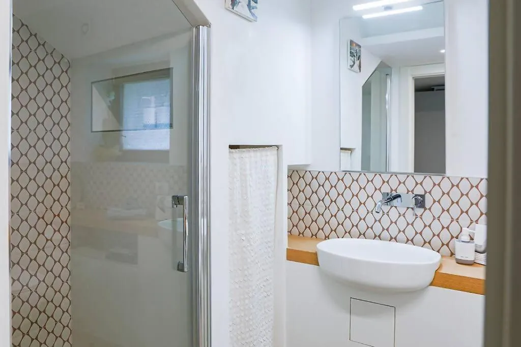 Guest house Cozy Room In The Heart Of Como